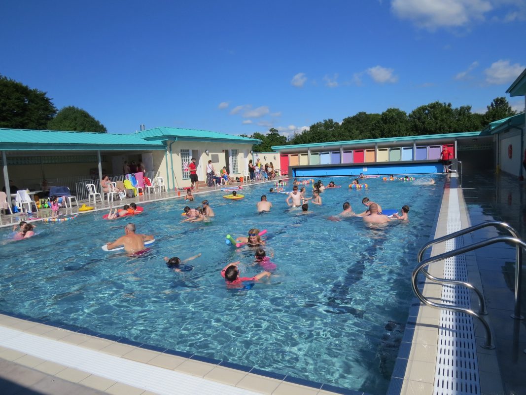 New Cumnock Town Hall and Outdoor Swimming Pool – My Place